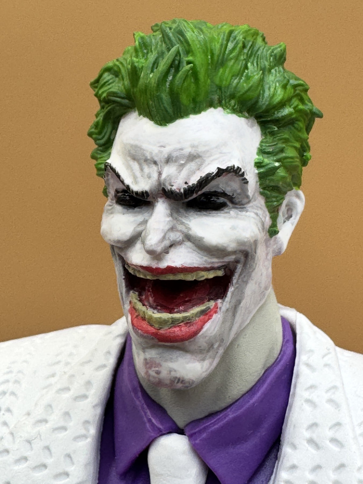Hand painted Dark Comedian head sculpt, close