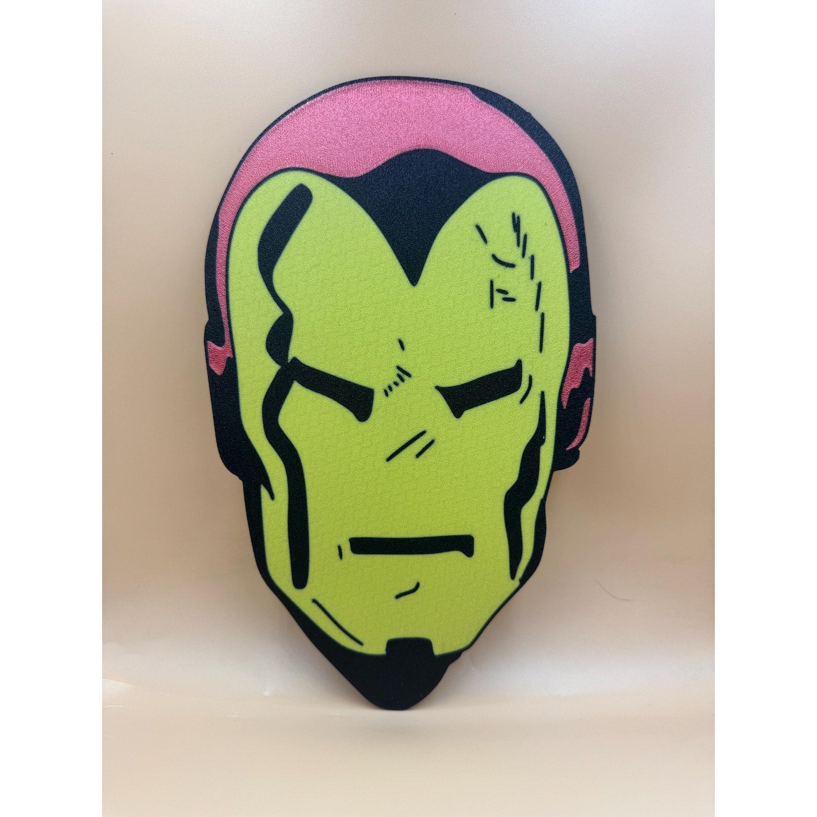 3D Printed Hero Head Wall Art, Comic Inspired Mask Display, Superhero Wall Decor, Geek Room Decor, Collector Gift, 3D Printed Wall Sculpt