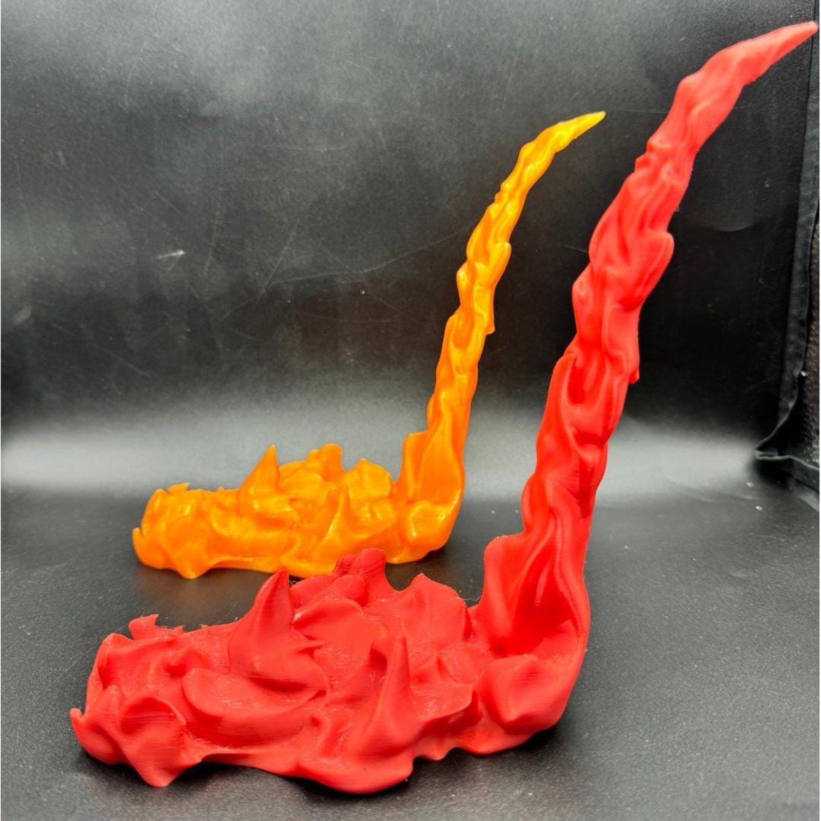 Custom 3D-Printed Shooting Flames Accessory 1/12 and 1/10 Scale Fire Effect Action Figure Display Prop for Dioramas & Toy Photography