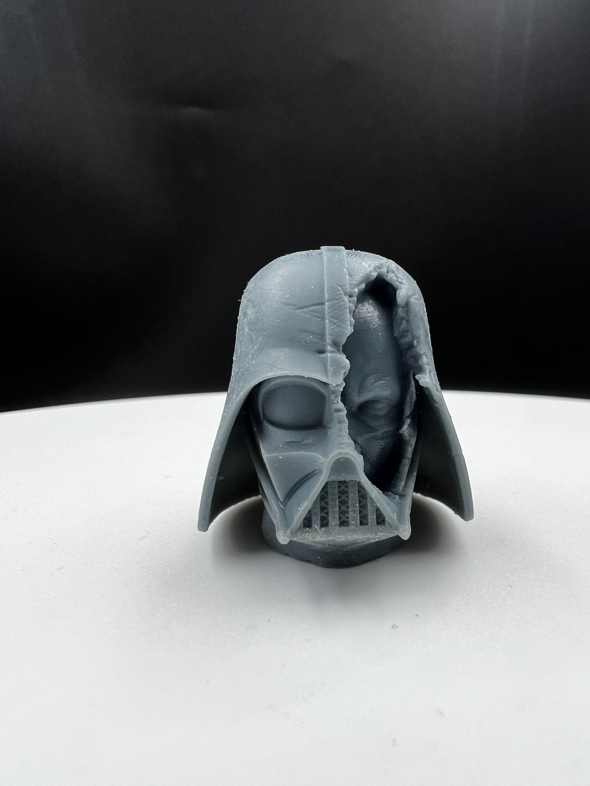 Damaged Dark Head Sculpt