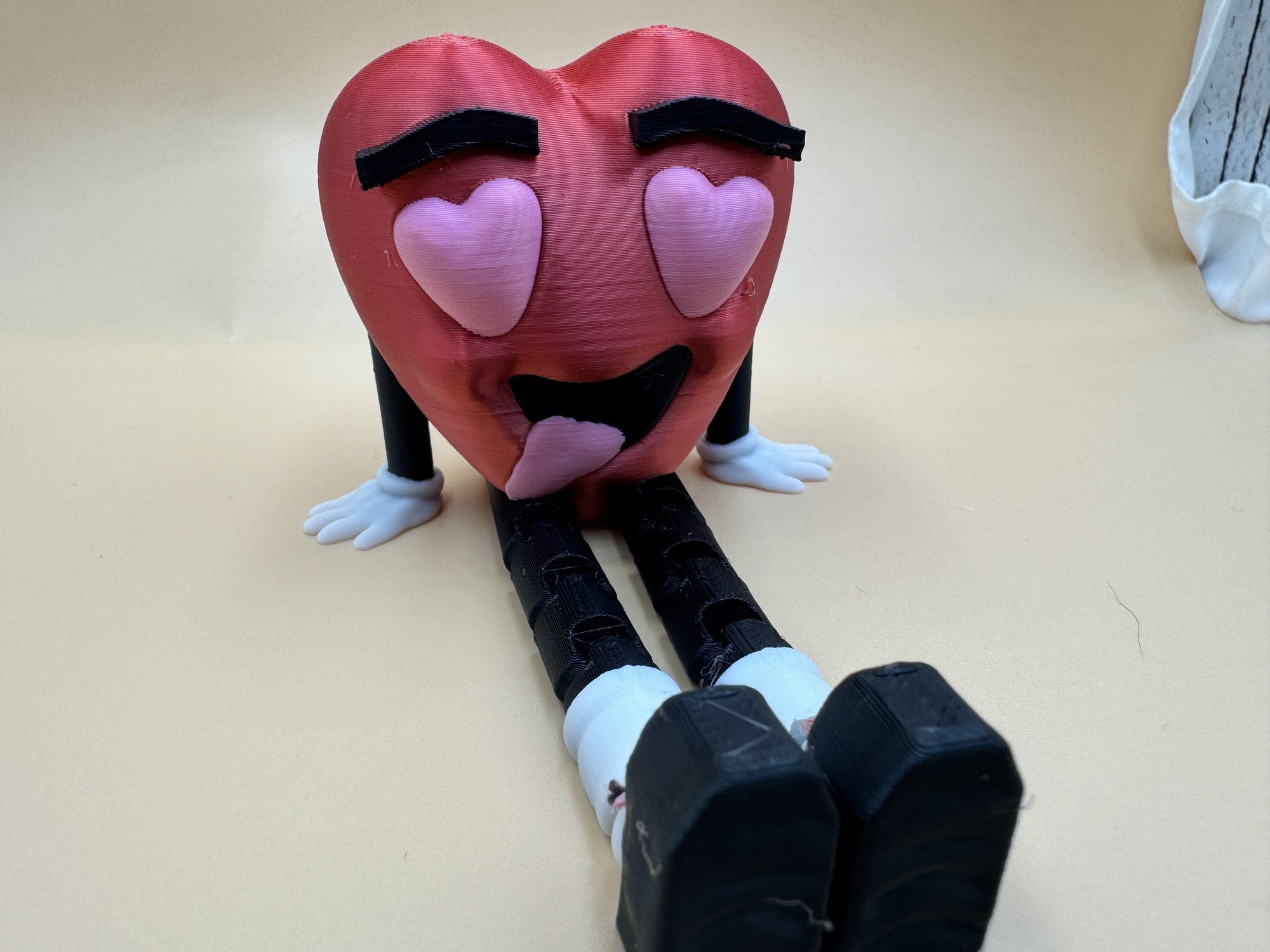 Smitten Flexi Heart, Heart with Heart Eyes and Tongue Out, Articulated 3D Printed Desk Buddy