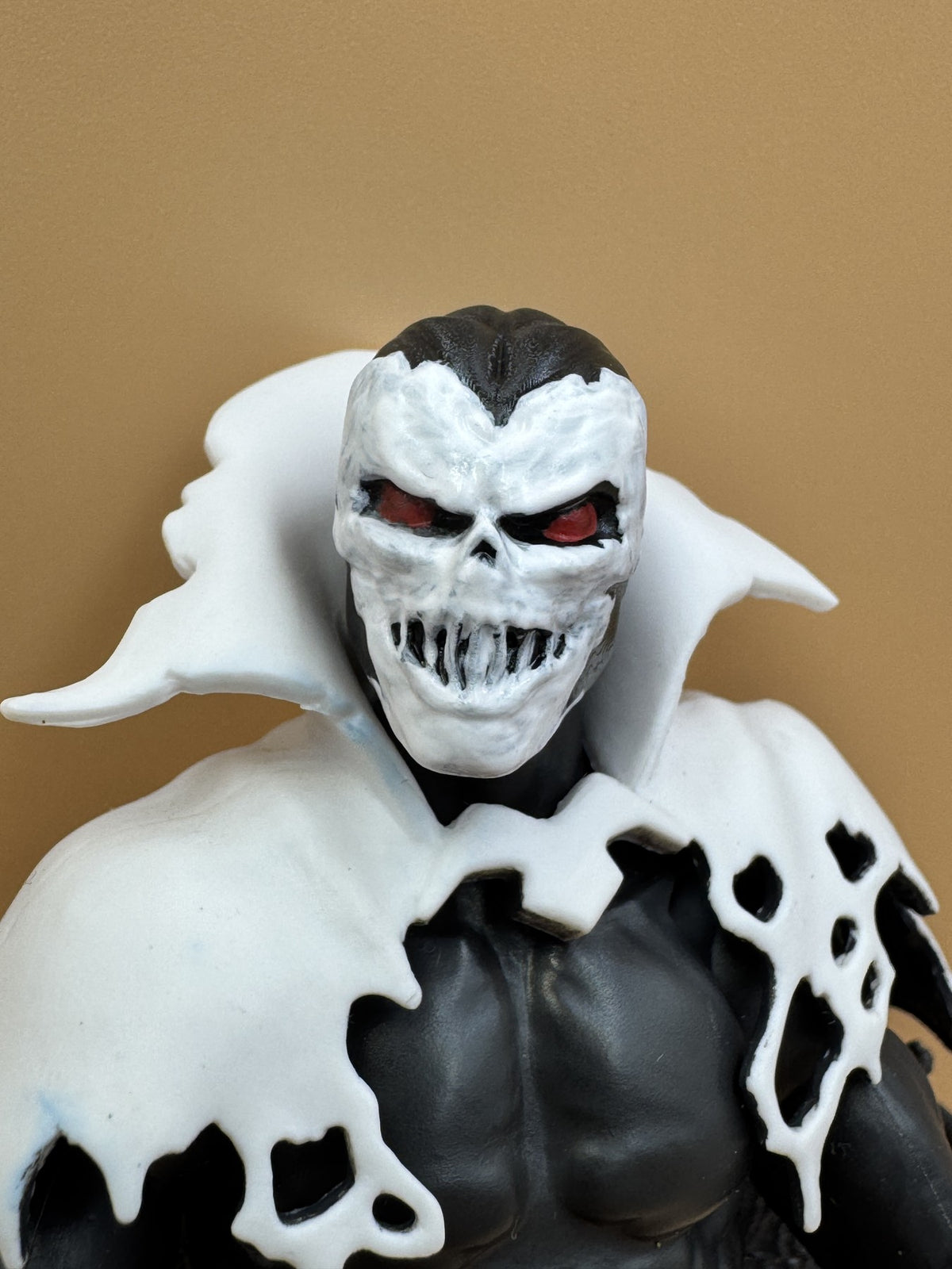 Grinning Dread front detail