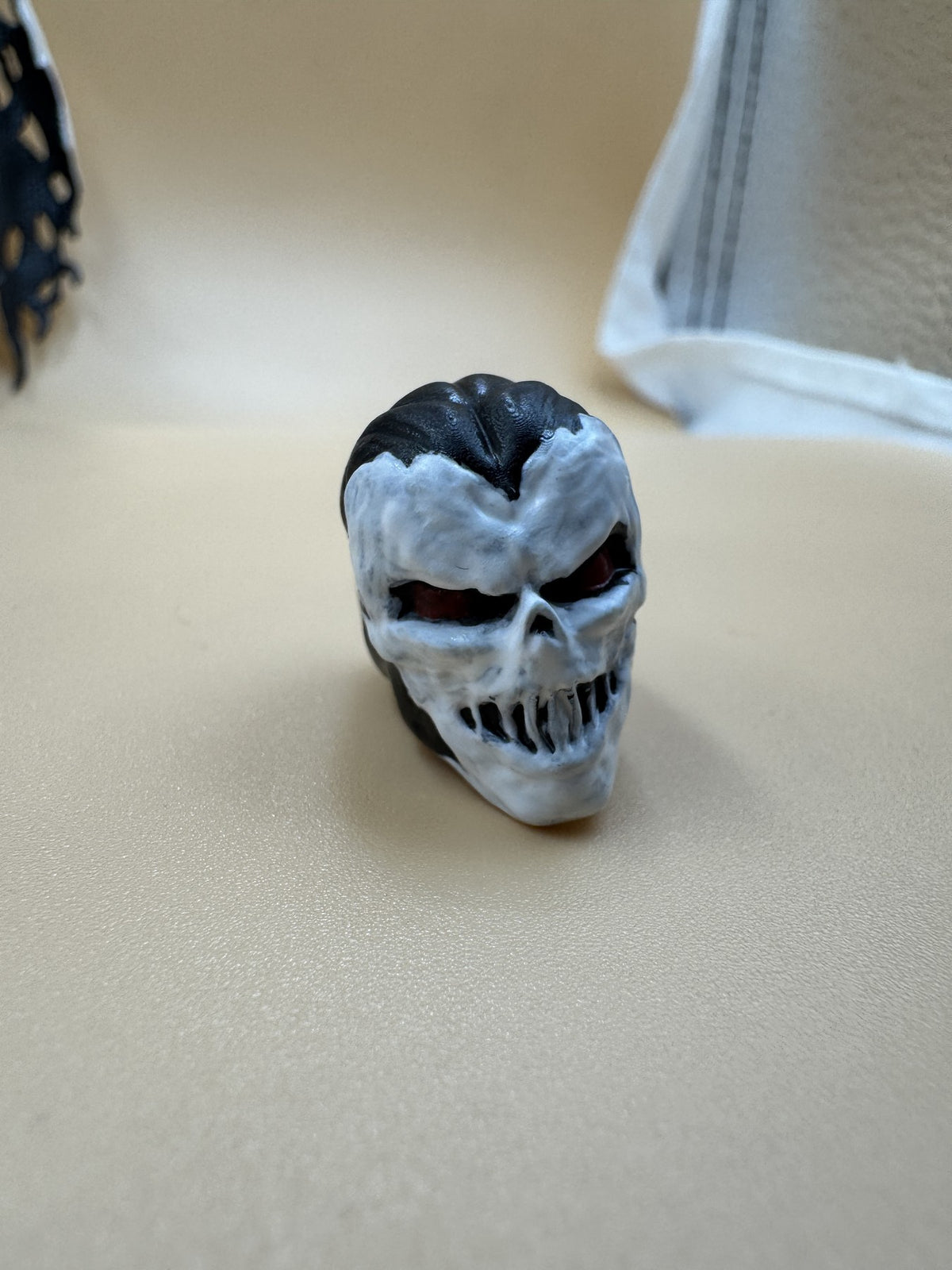 Grinning Dread painted head, front